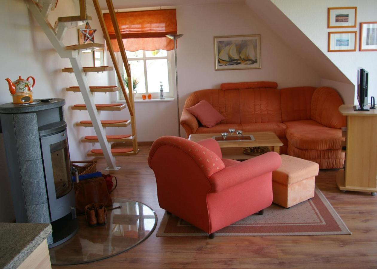 Ferienwohnung Boddenblick Zudar Екстериор снимка